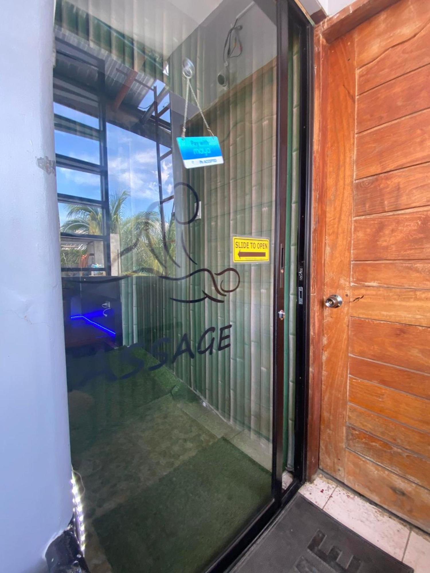 Indino Guesthouse Moalboal Exterior foto
